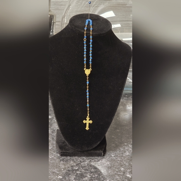 Lgt Blue Hand Held Or Bracelet Style Beaded With Petite Small Gold Cross Rosary. - Picture 11 of 15